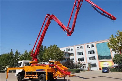 Beton Bompumpe Sælges